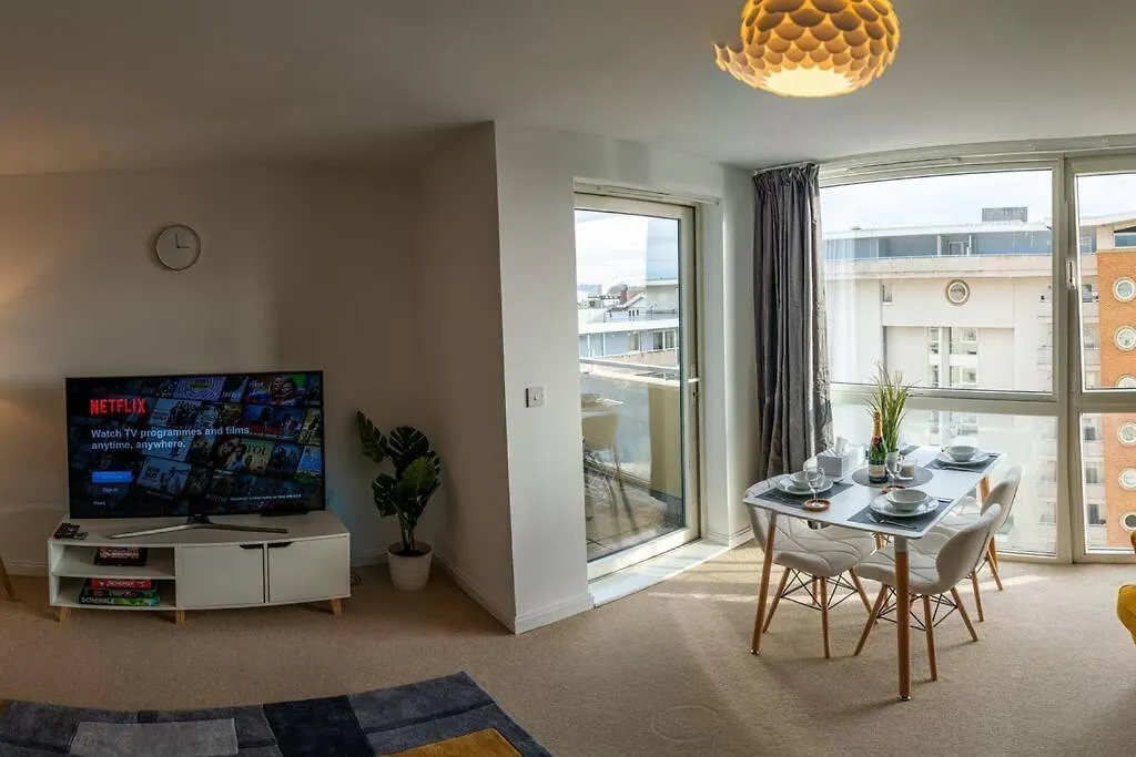 Rueben Suite By Koya Homes - Cardiff
