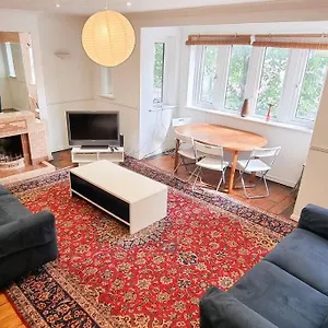  Apartment Free Parking-central Location